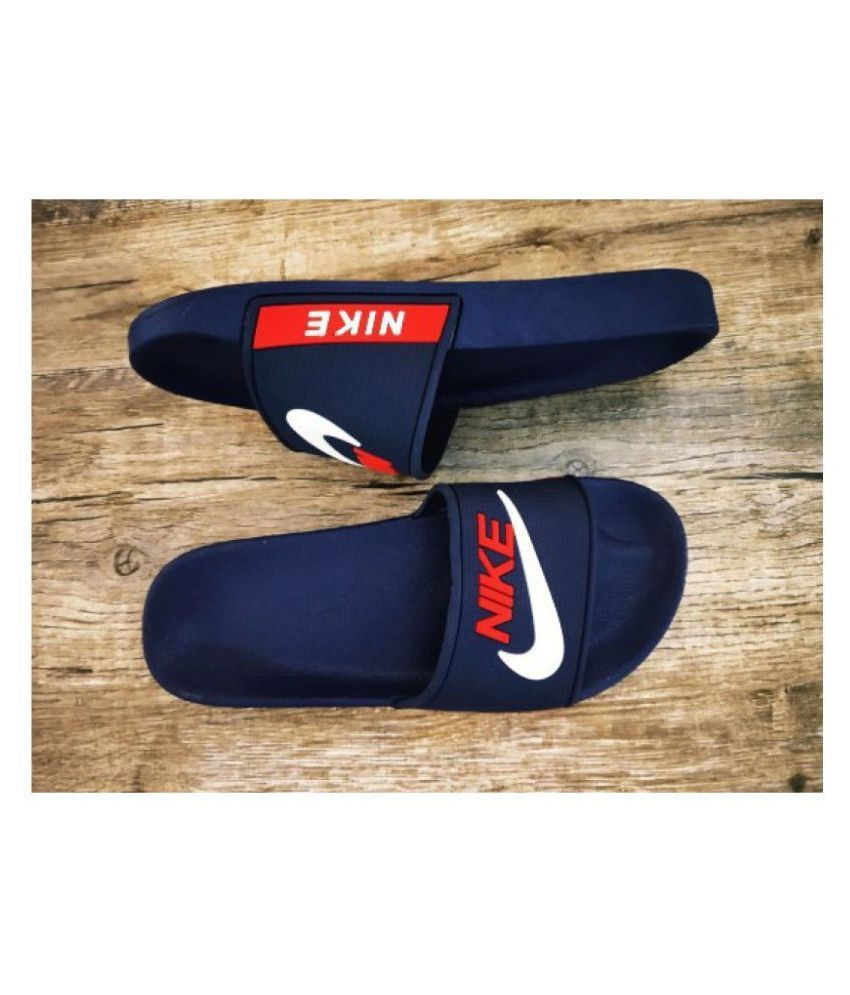 nike flip flops blue