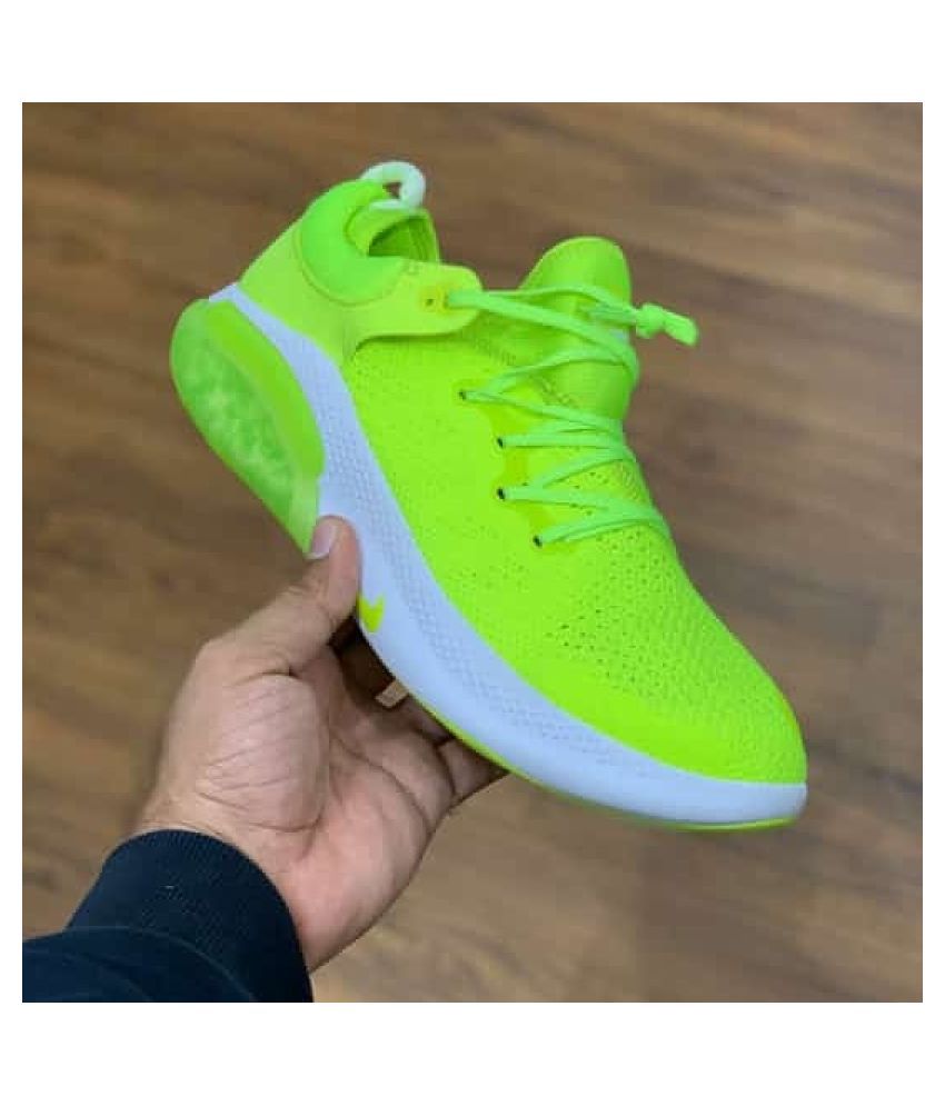 nike neon green running shoes