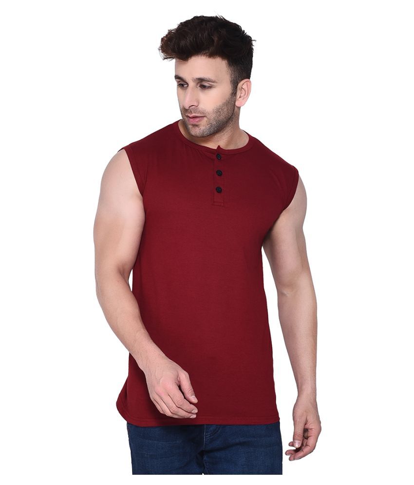     			Tfurnish Cotton Blend Maroon Solids T-Shirt