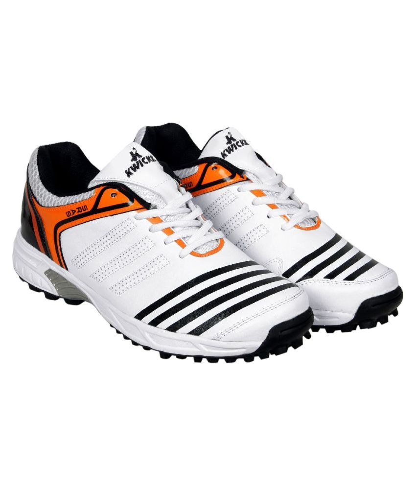 Kwickk VEE TRACK White Cricket Shoes 