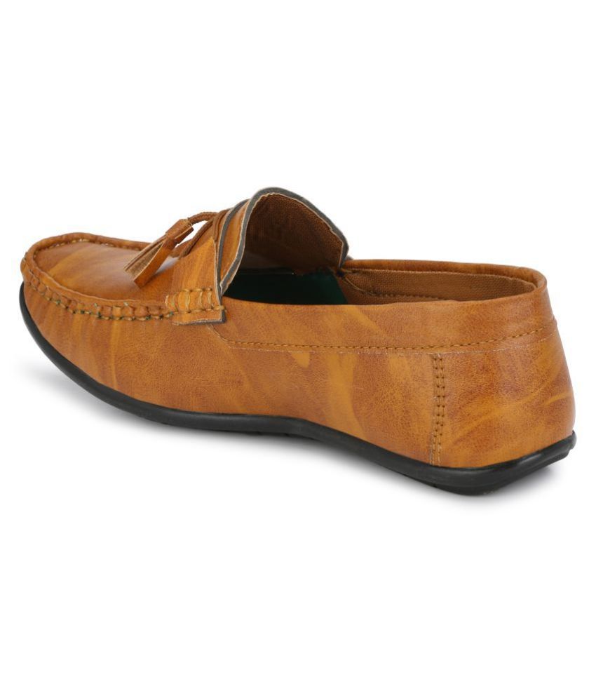 bucik beige loafers