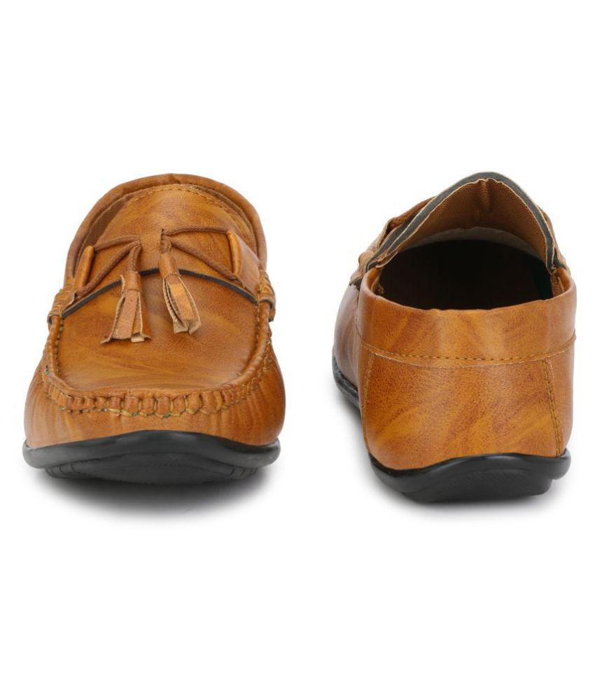 bucik beige loafers