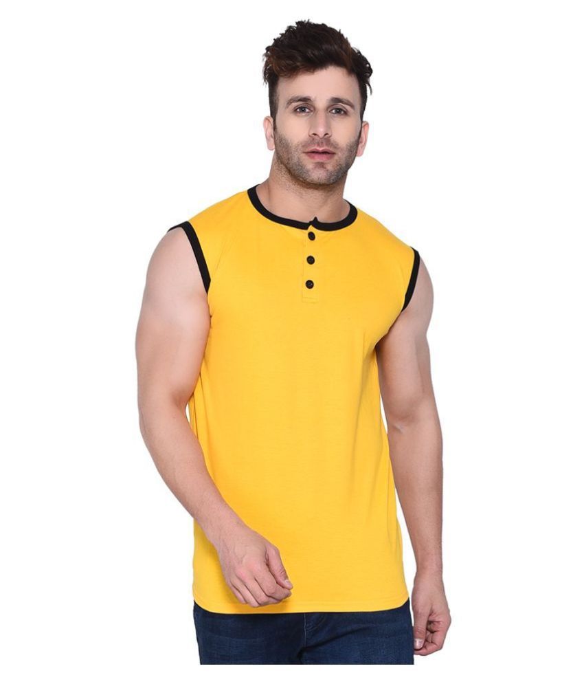     			Tfurnish Cotton Blend Yellow Solids T-Shirt