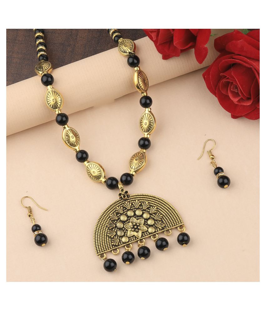     			SILVERSHINE Adjustable Attractive Gold Oxidised Half Circle Pendant Black Pearl mala set for Women girl