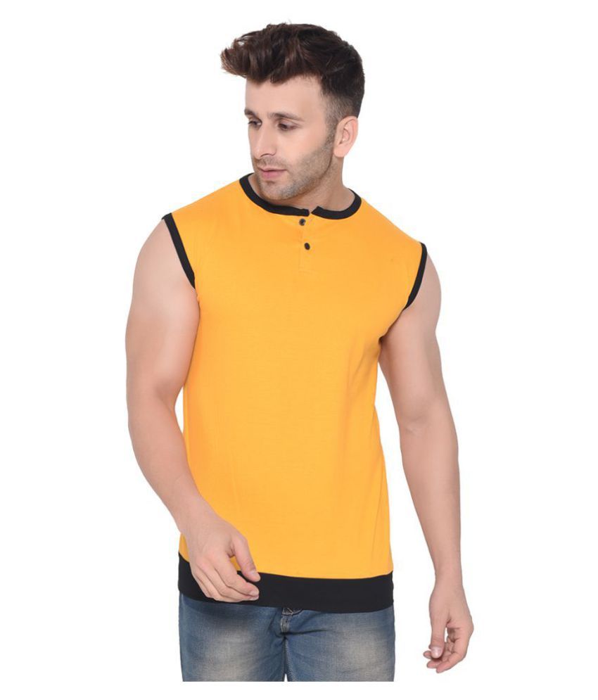     			Tfurnish Cotton Blend Yellow Solids T-Shirt