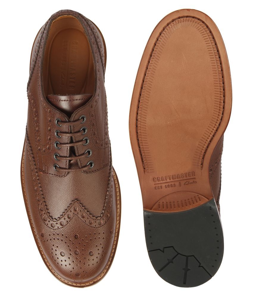 clarks heeled brogues