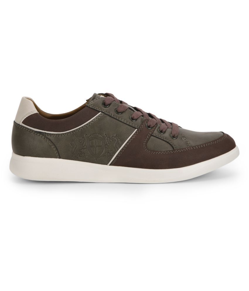 red tape brown leather sneakers