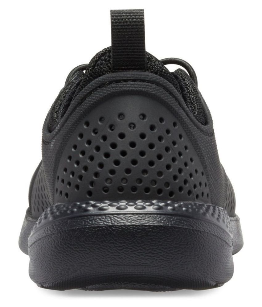 crocs pacer black