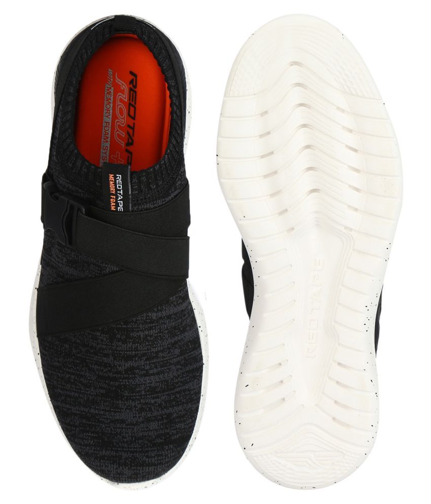 red tape trekking shoes