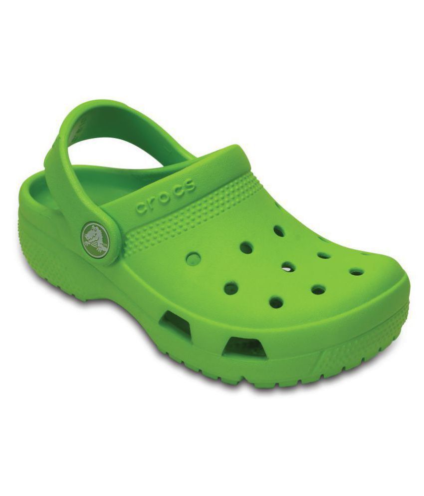 Crocs Kids Coast Green Clogs Price in India- Buy Crocs Kids Coast Green ...