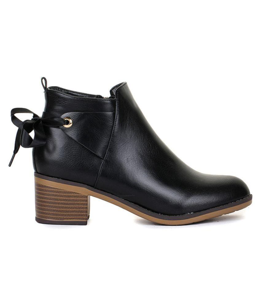 bruno manetti ankle boots