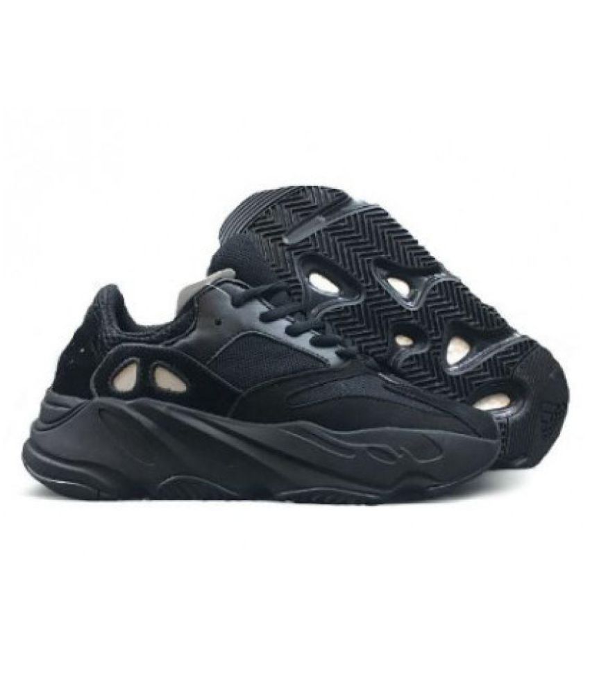 yeezy 700 snapdeal