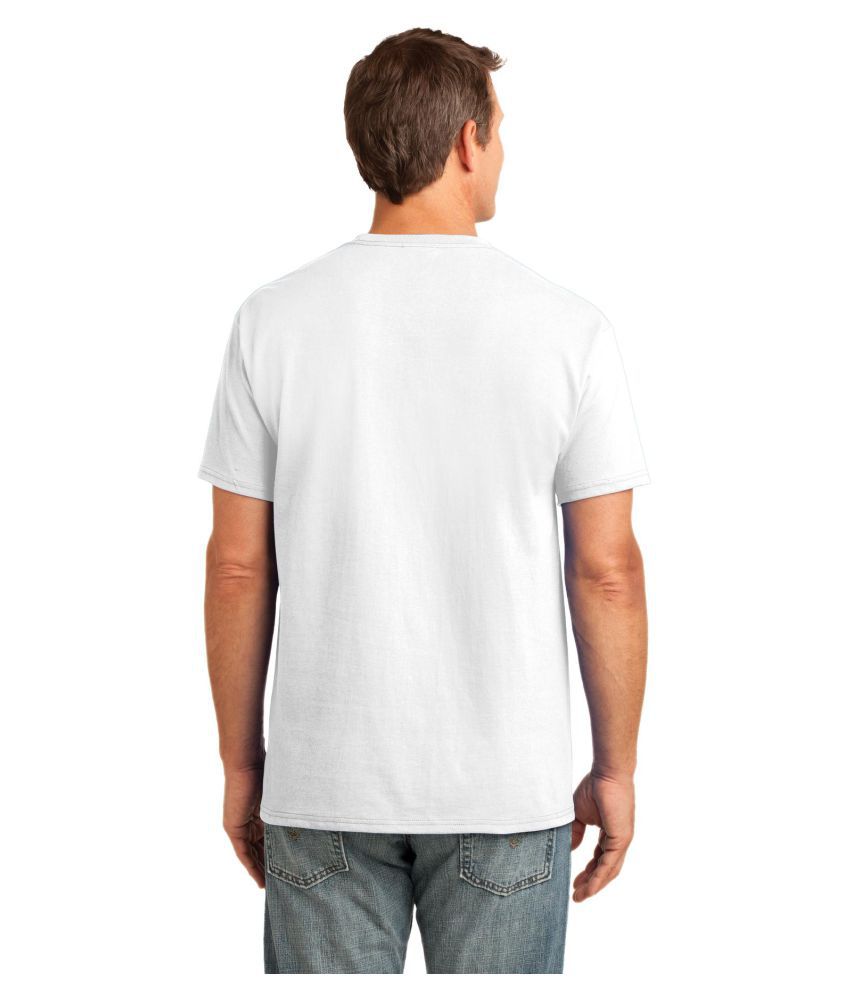 Белая футболка мужская сзади