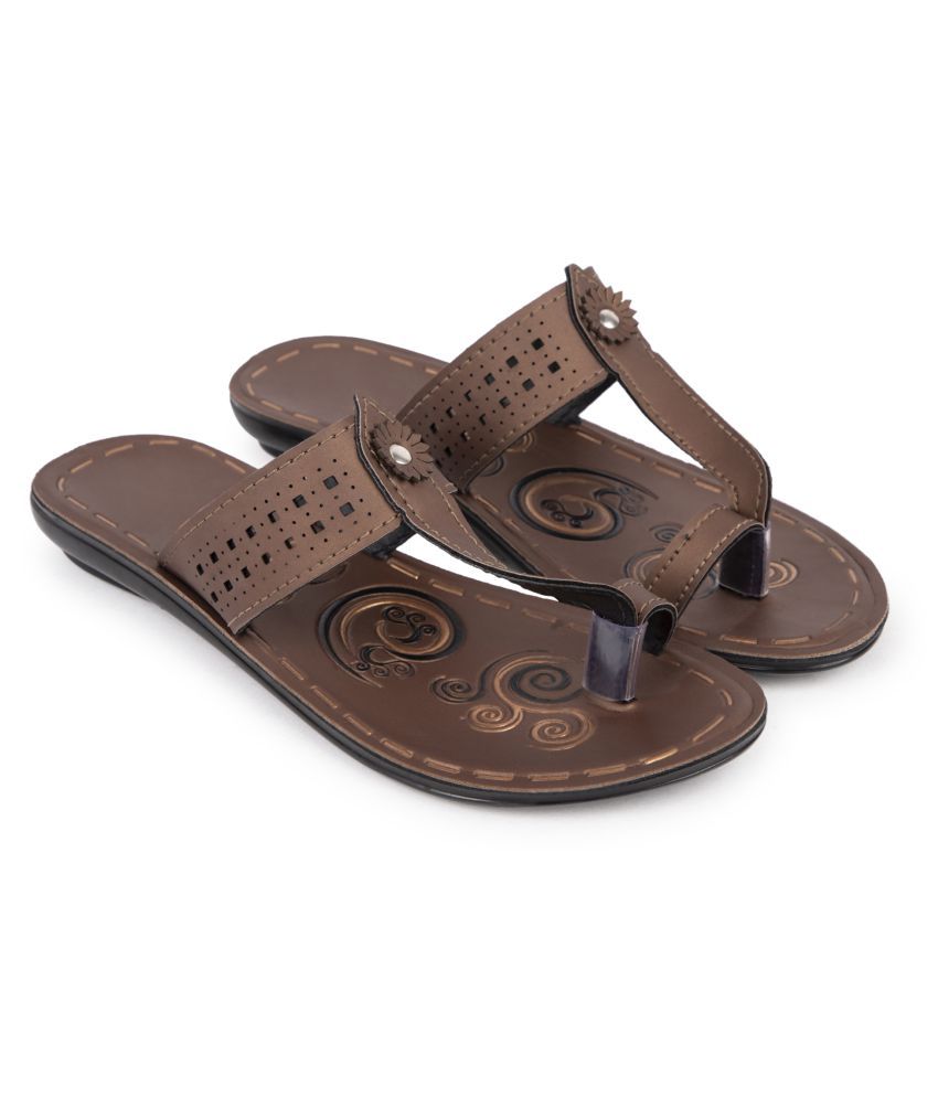 SapSon Brown Slippers Price in India- Buy SapSon Brown Slippers Online at Snapdeal