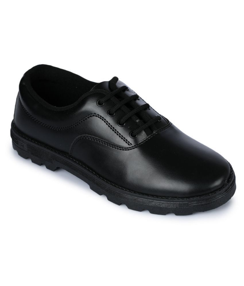     			Liberty Prefect S/BOY A Unisex Dress & Formal Shoes