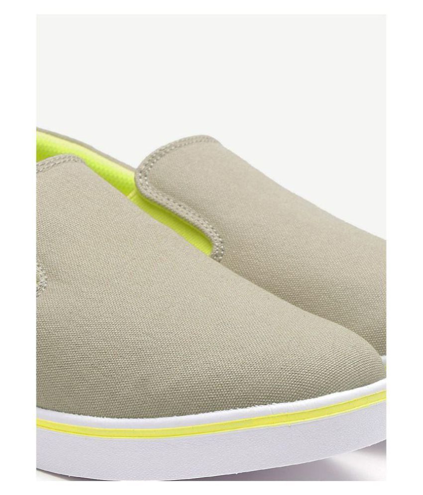 ugg tie up shoes