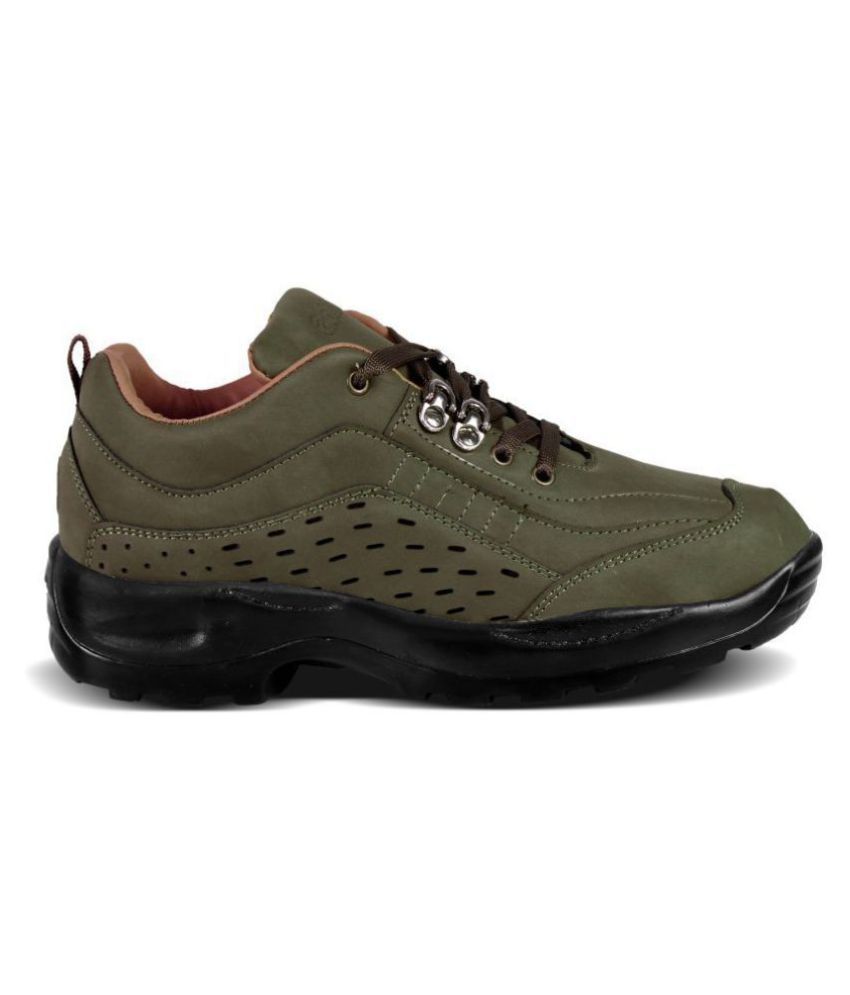 best hiking shoes for loose gravel