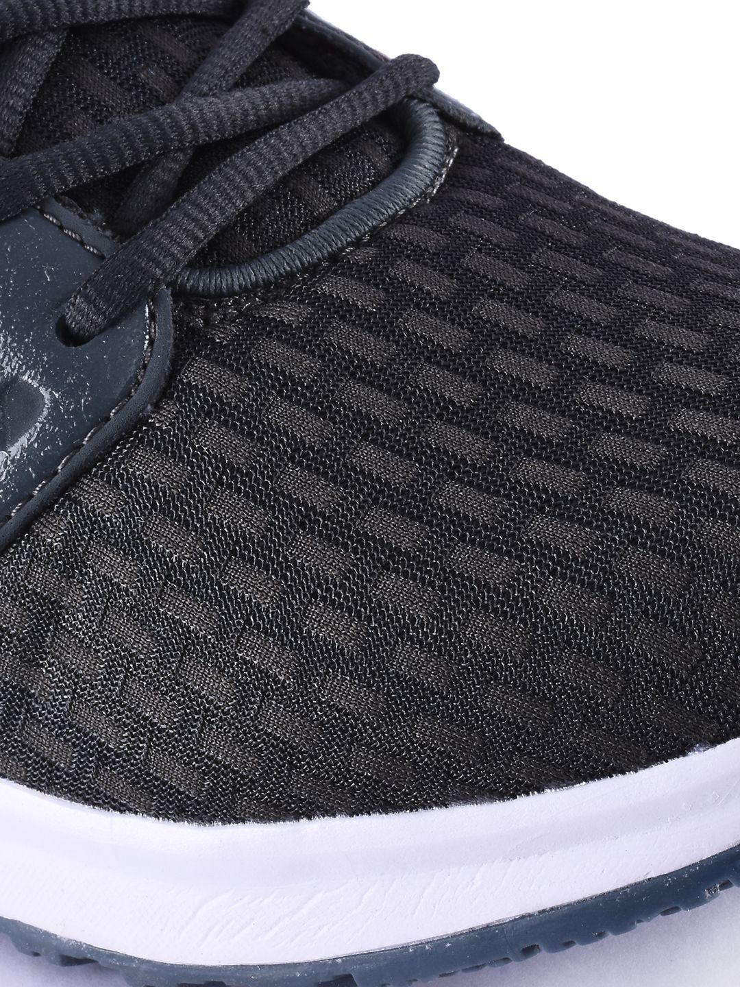 campus men's rodeo 2 running shoes