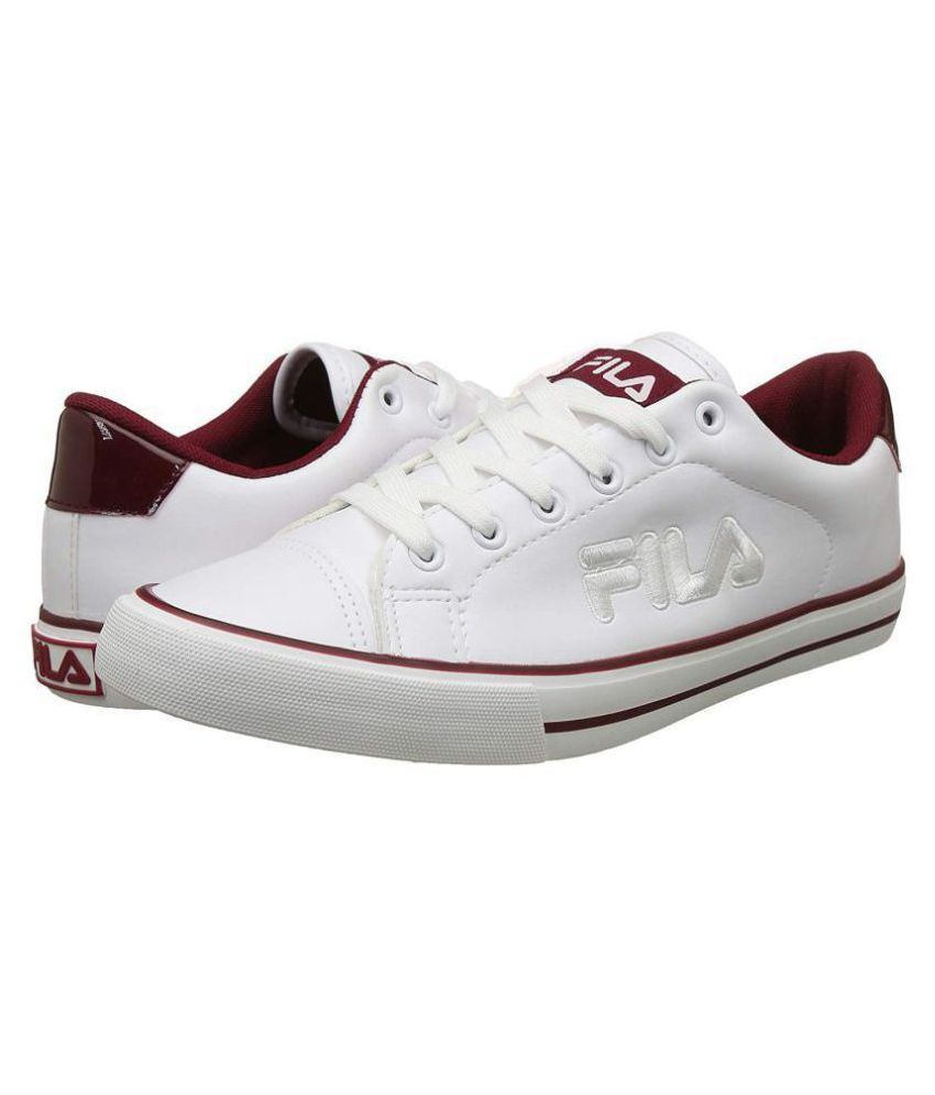 white fila shoes price