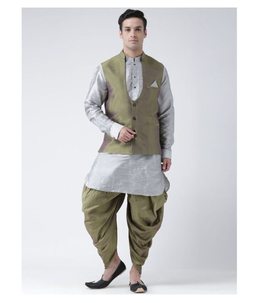     			Deyann Green Cotton Kurta Pyjama Set