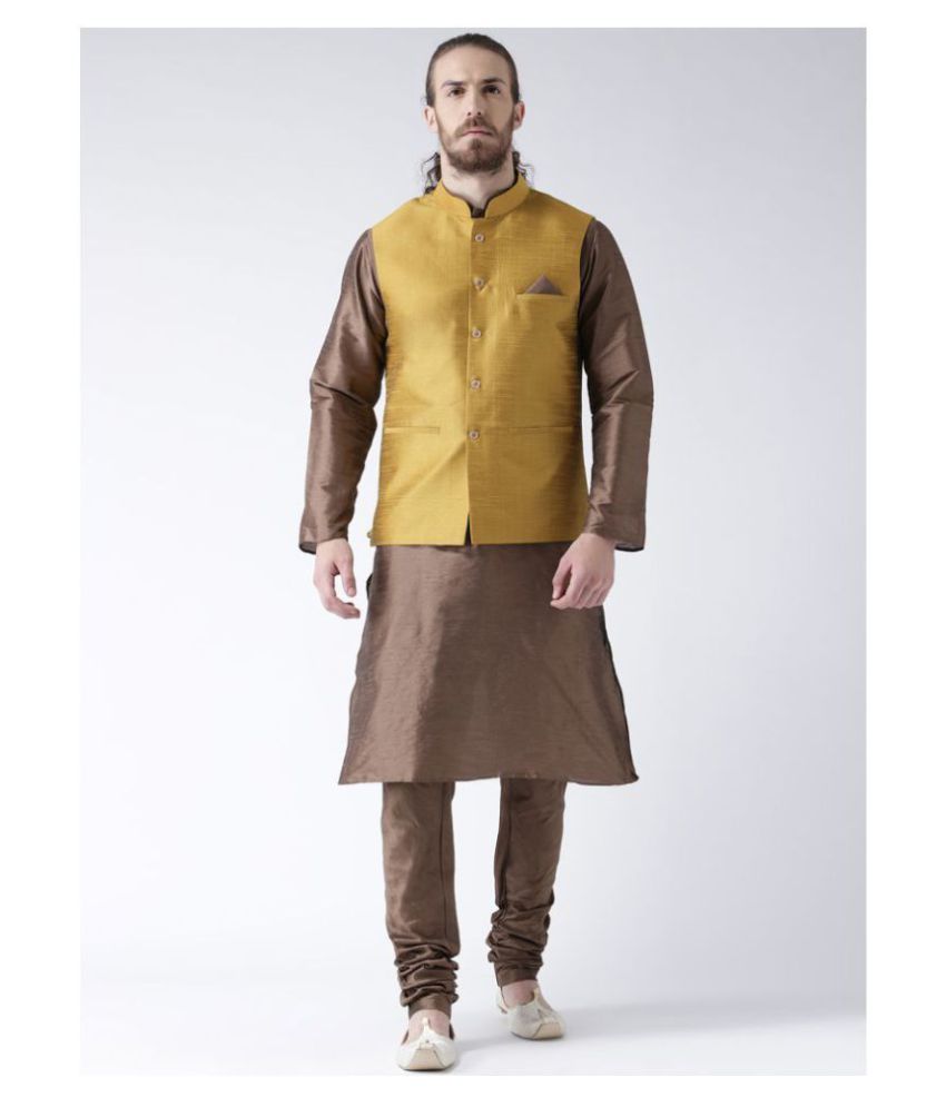     			Deyann Yellow Silk Blend Kurta Pyjama Set