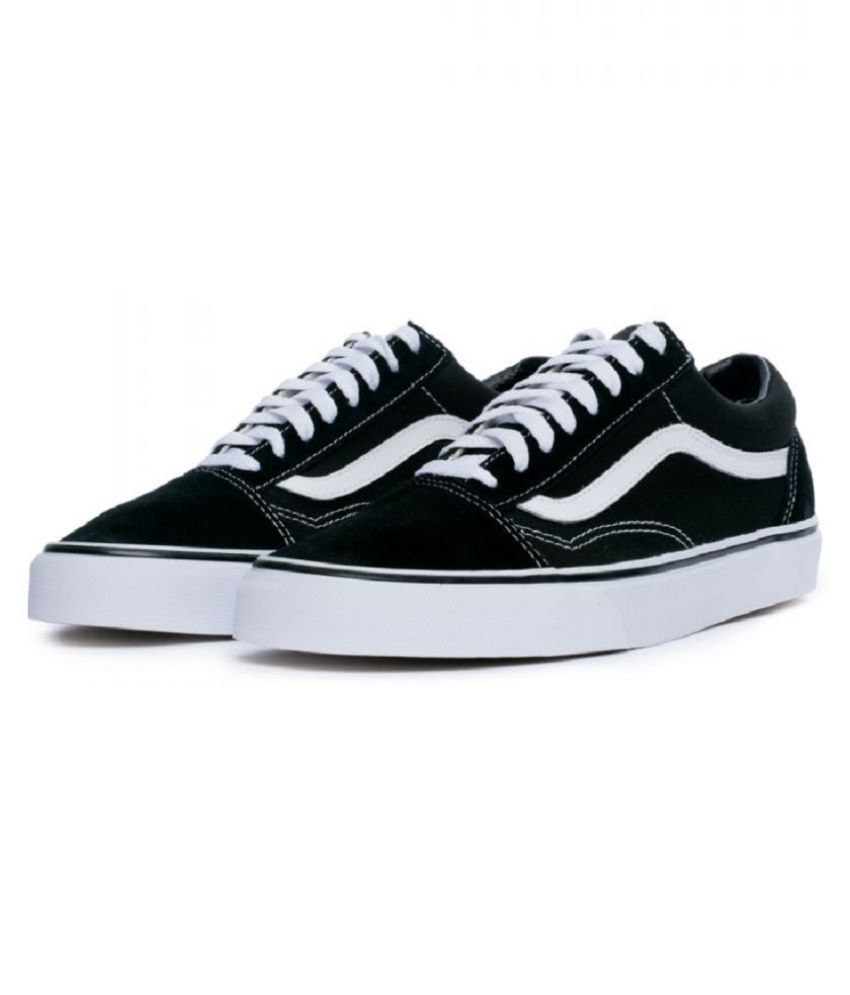 black vans running shoes