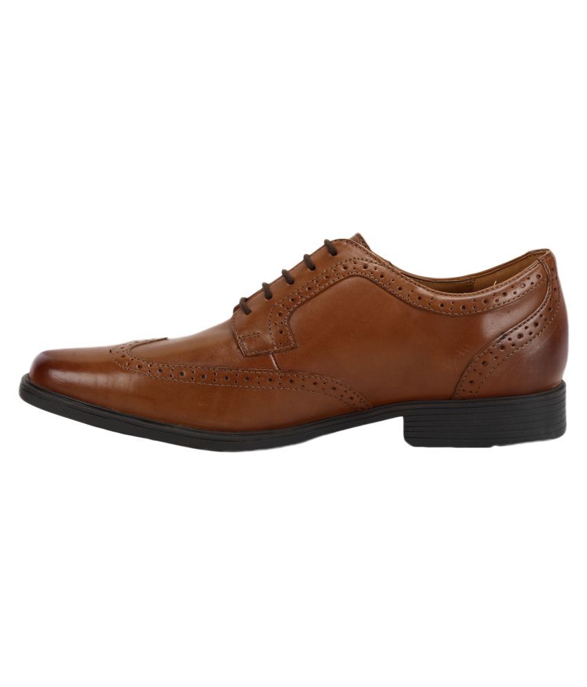 clarks brogues india