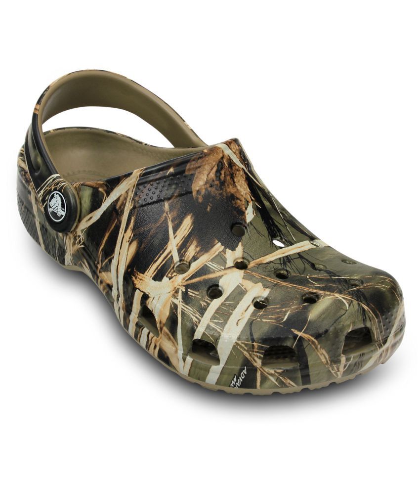 crocs realtree v2