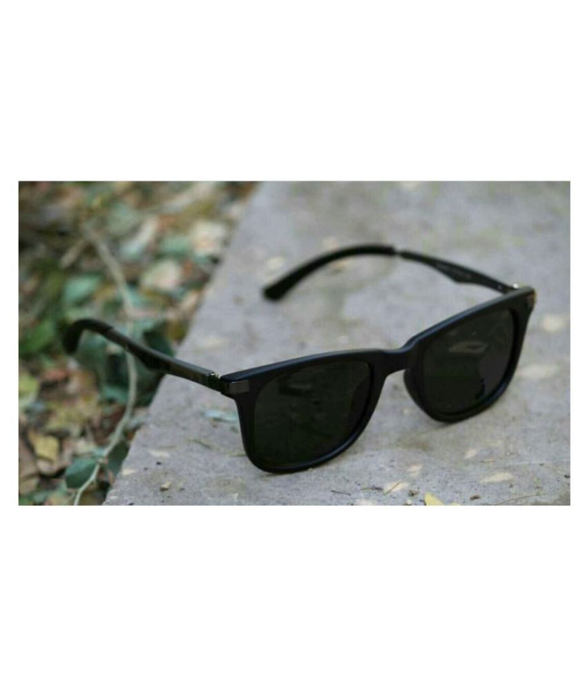 wayfarer black sunglasses