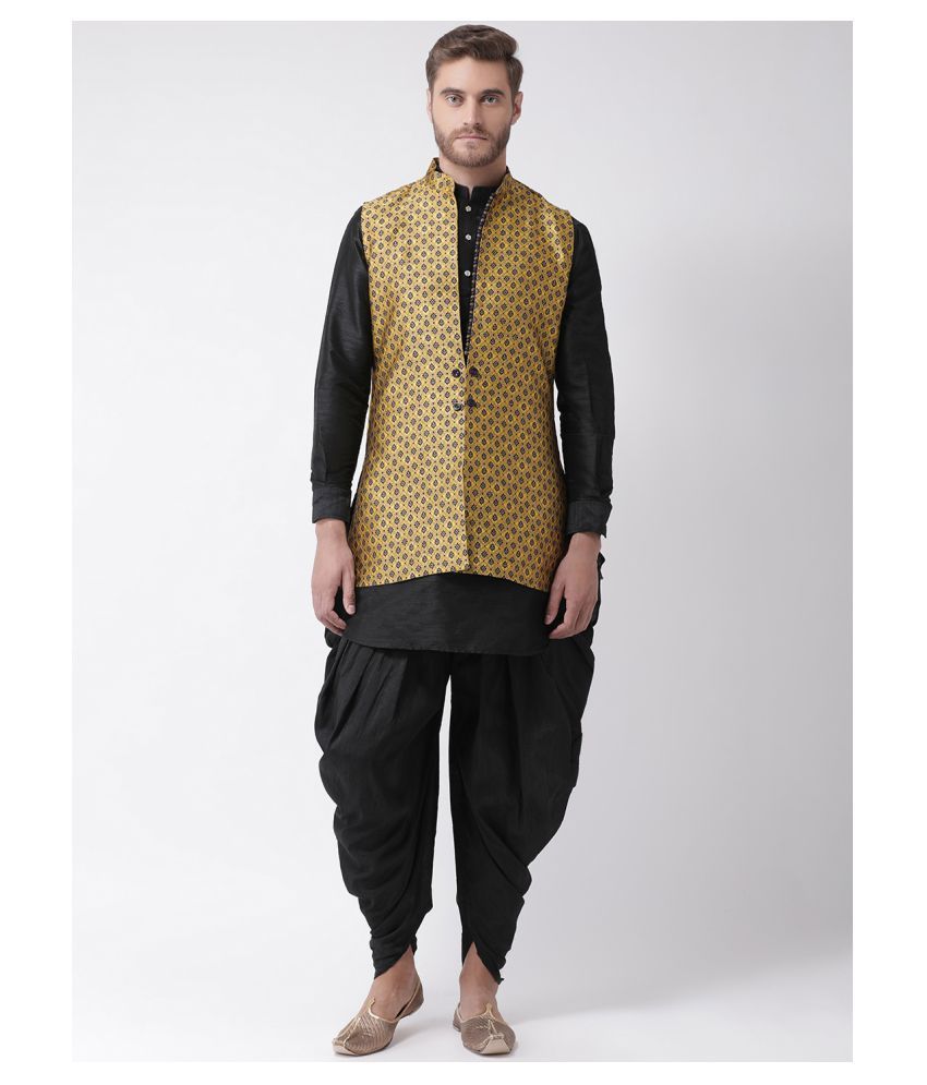     			Deyann Yellow Silk Blend Kurta Pyjama Set