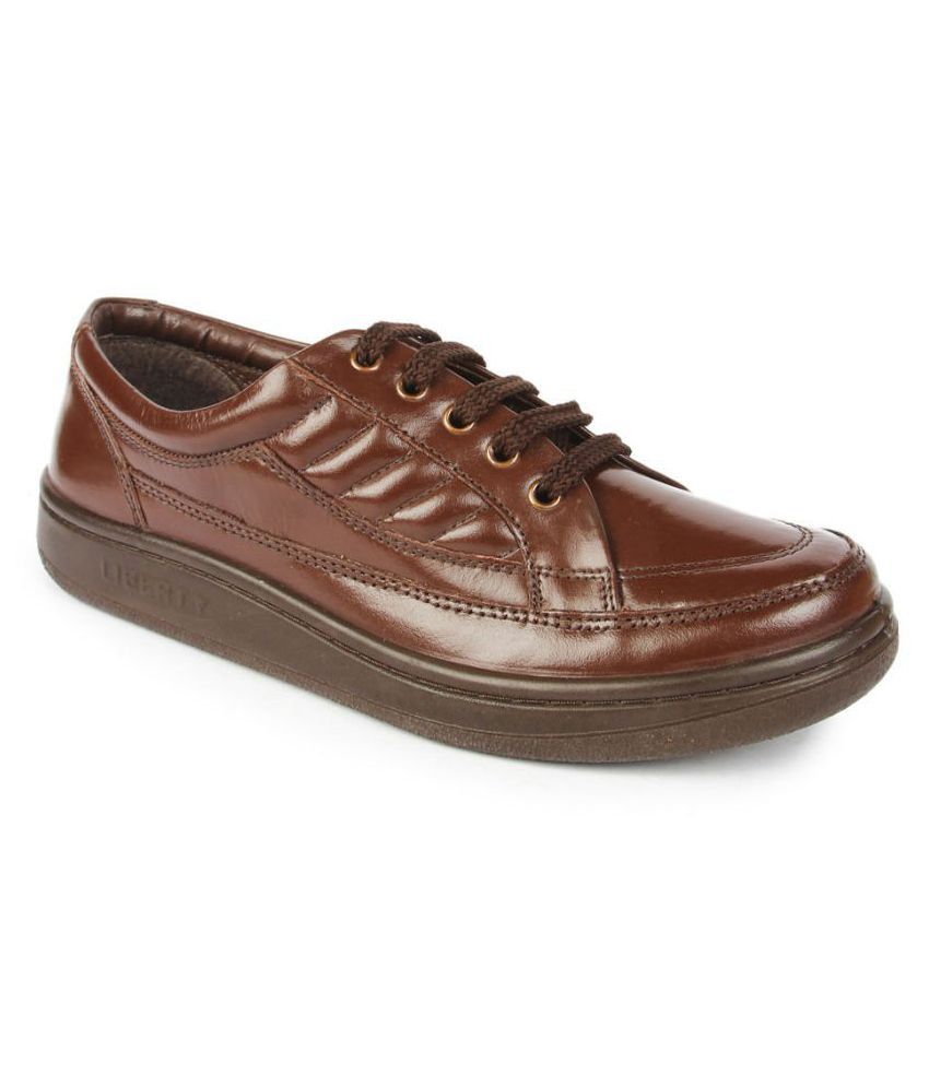 warrior shoes price