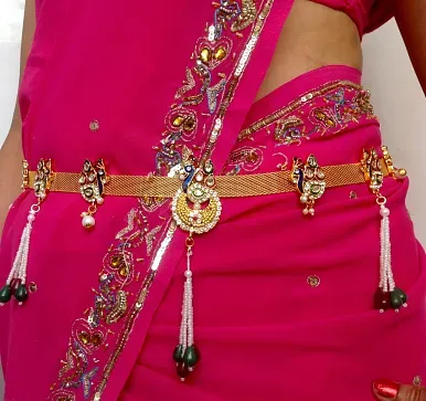 Gold tagdi design sale