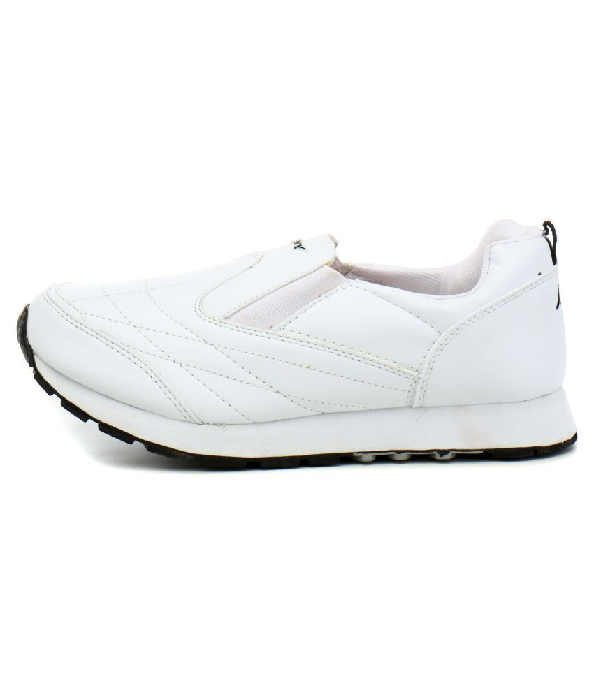 sparx white casual shoes