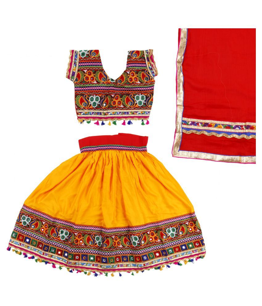 Fancydresswale Embroided Girls Ethnic Lehenga Choli and Dupatta Colour  Yellow Gujrati Girl Navratri Dress 8 - 10 Years - Buy Fancydresswale  Embroided Girls Ethnic Lehenga Choli and Dupatta Colour Yellow Gujrati Girl