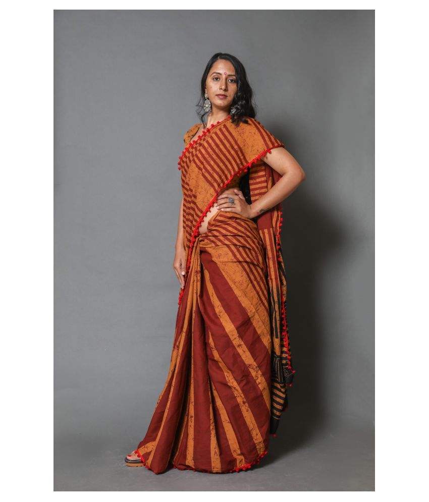 Shivanya Handicrafts Beige Cotton Blend Saree - Buy Shivanya Handicrafts Beige Cotton Blend 