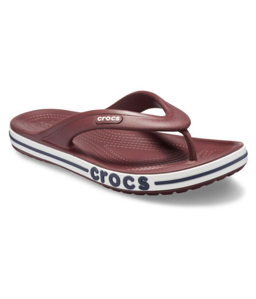 crocs thong flip flops