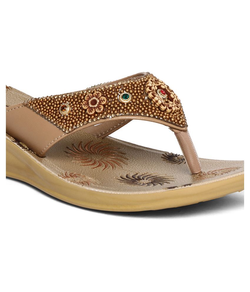 paragon sandals for ladies
