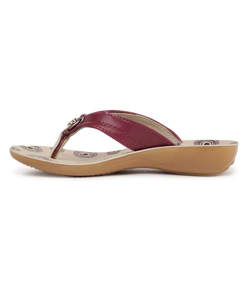 paragon sandals for ladies