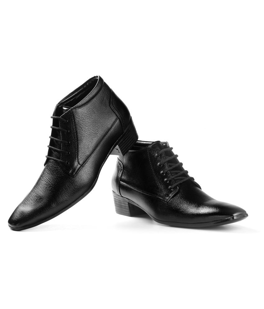     			YUVRATO BAXI Black Formal Boot