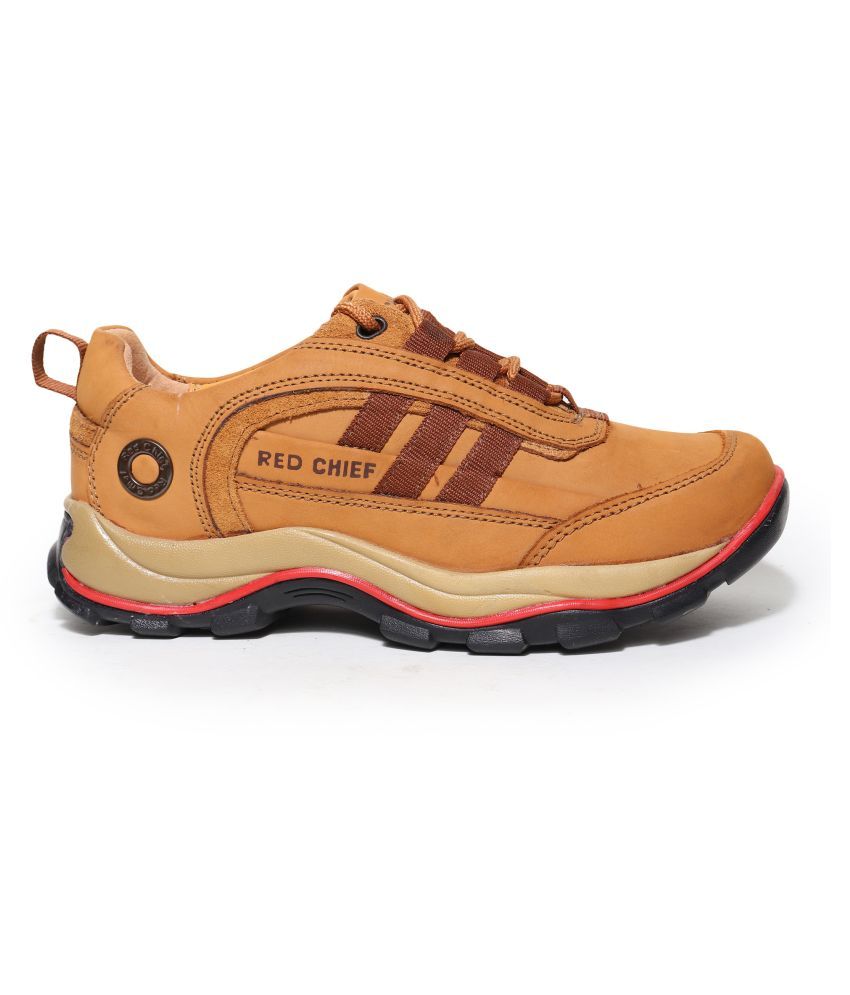 red chief office chappal