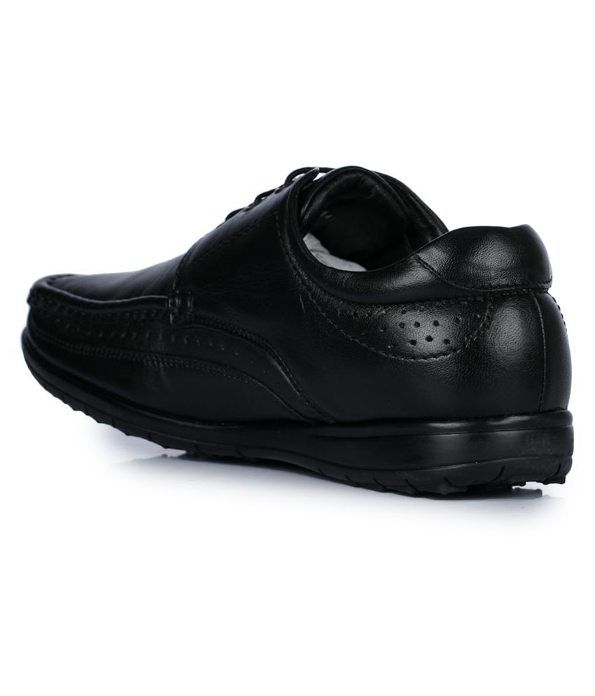 liberty shoes ltd corporate office