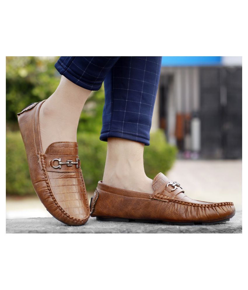     			YUVRATO BAXI Tan Loafers