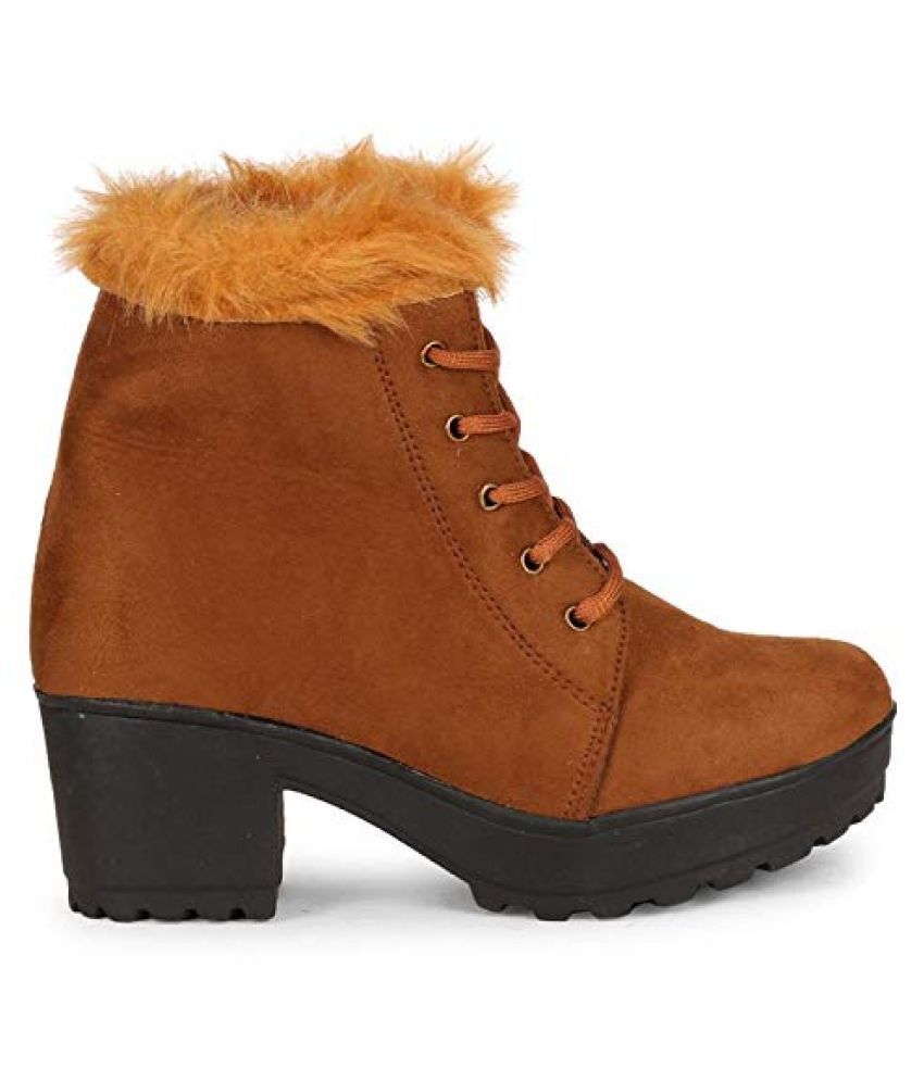 commander chunky sole boots