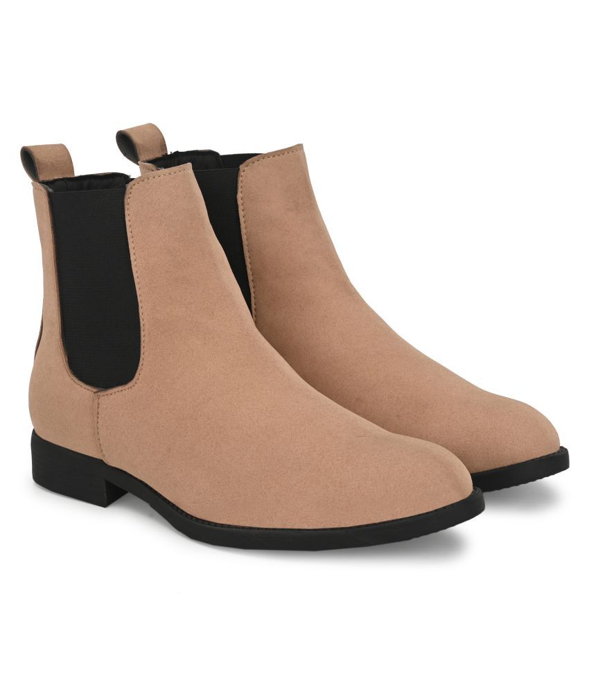 chelsea beige boots