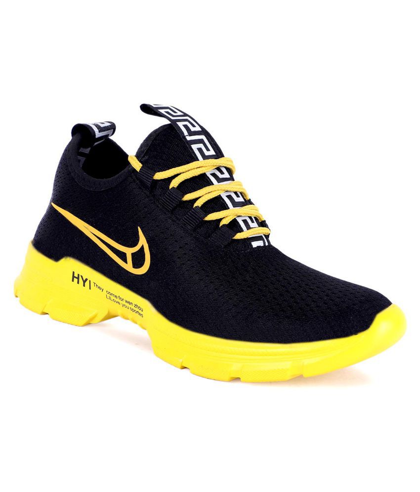 sports shoes on snapdeal