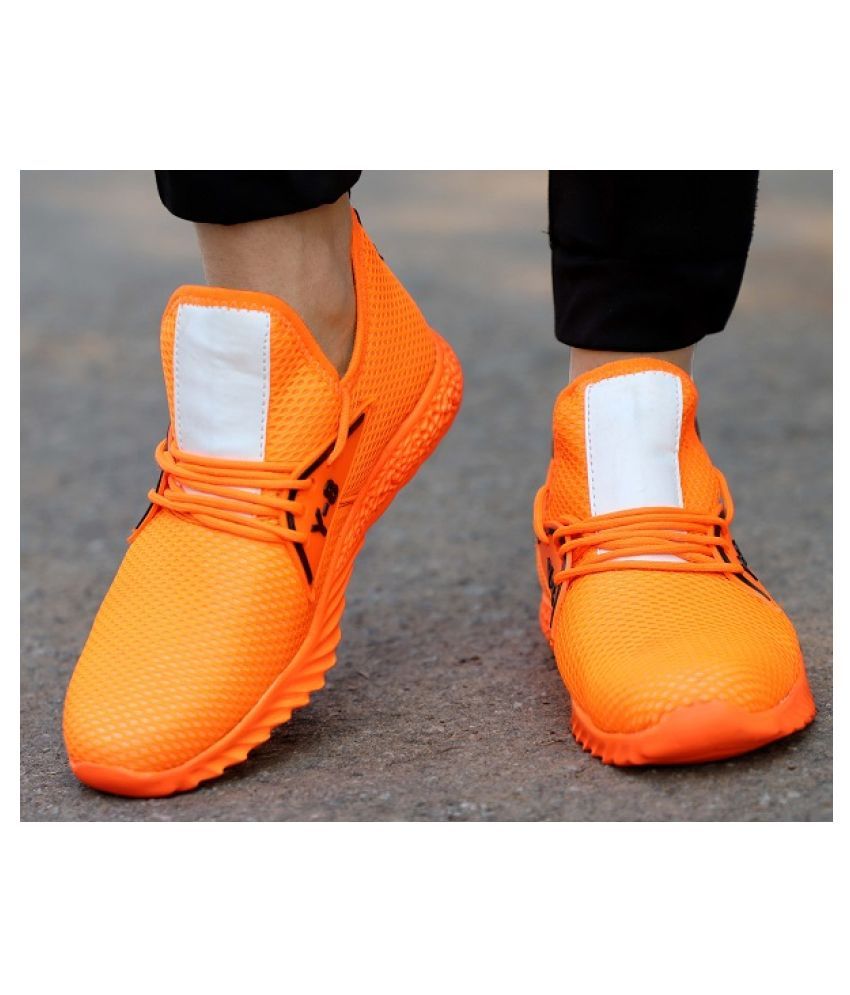 y8 yellow shoes