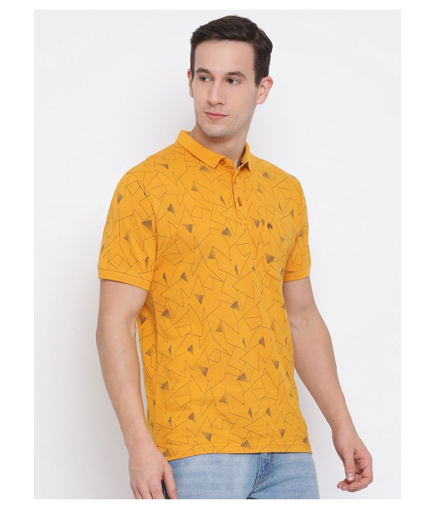 crimsoune club t shirt