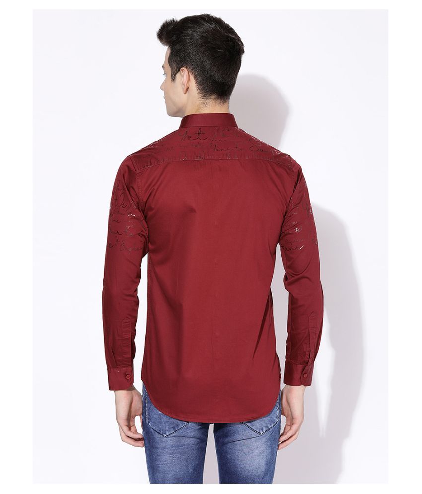 maroon shirt mens