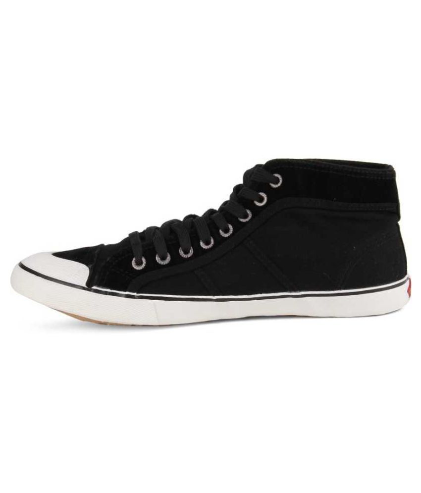 mr lee's sneakers brooklyn