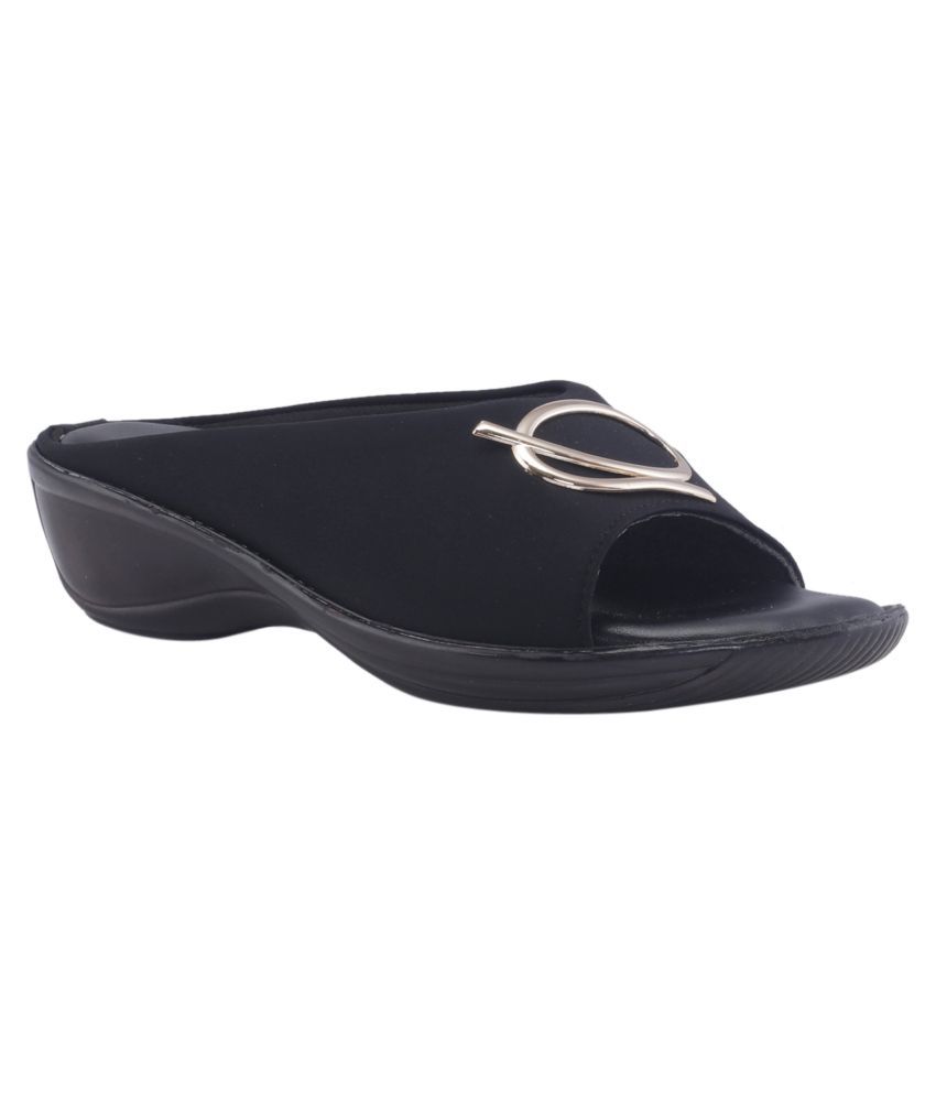     			KHADIM Black Flats